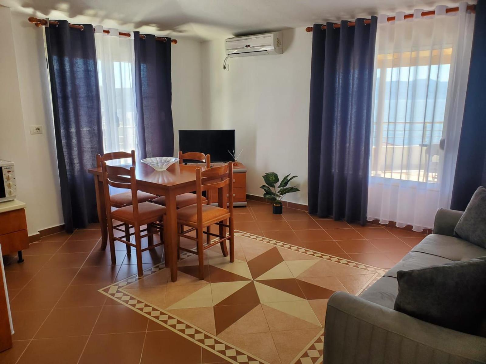 Summer Gate Apartment Sarande Exterior photo