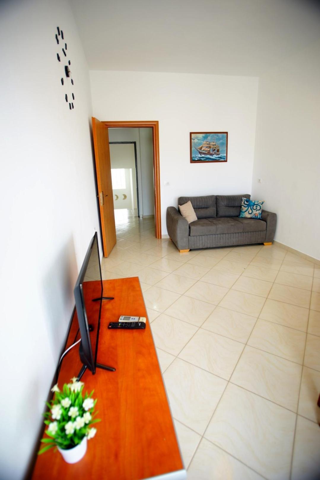 Summer Gate Apartment Sarande Exterior photo